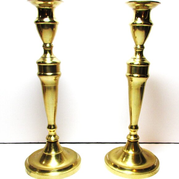 Pair Of Brass Candlesticks Colonial Revival Made In Japan MCM Home Decor - Picture 3 of 10
